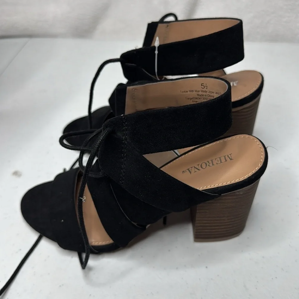 Merona Harriet Black Ghillie Lace Heels Pumps Sandals Women sz 5.5 NEW with tags